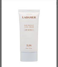 Load image into Gallery viewer, SPF 40 PA ++ Nourishing Sunscreen
